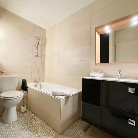 Pgh N24 - Duplex Sur Le Port Avec Parking Prive Apartamento